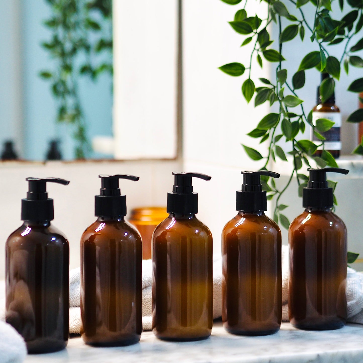 Lait Nourrissant Mains & Corps 250ml : Mandarine, Ylang & Patchouli