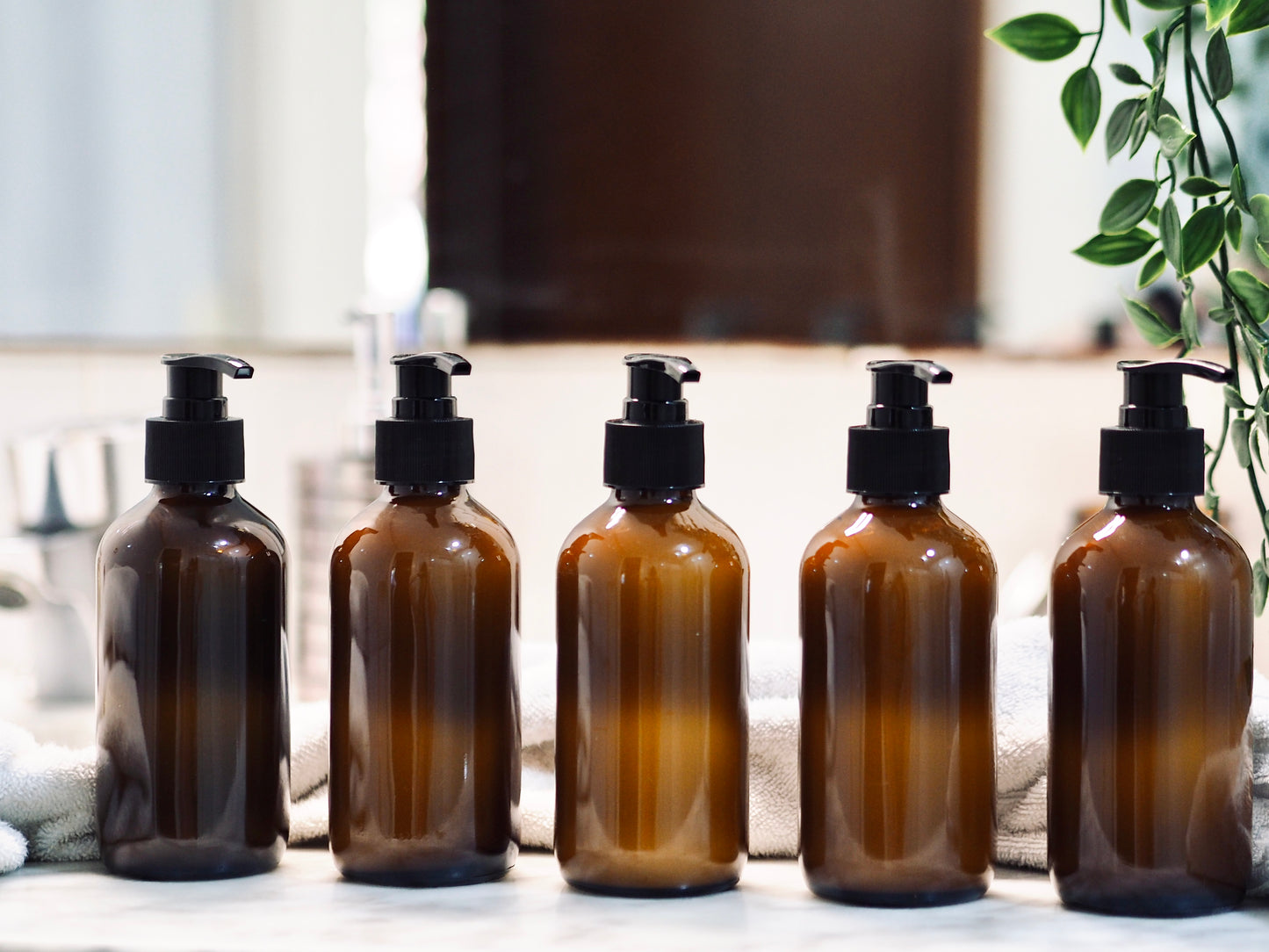 Lait Nourrissant Mains & Corps 250ml : Mandarine, Ylang & Patchouli